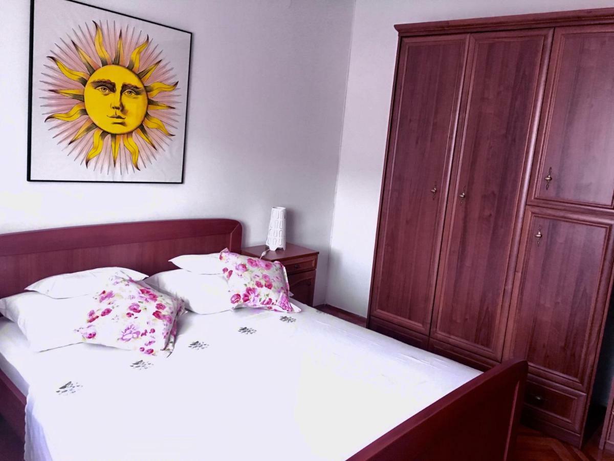 Haus Grace Apartment Kaštela Екстериор снимка